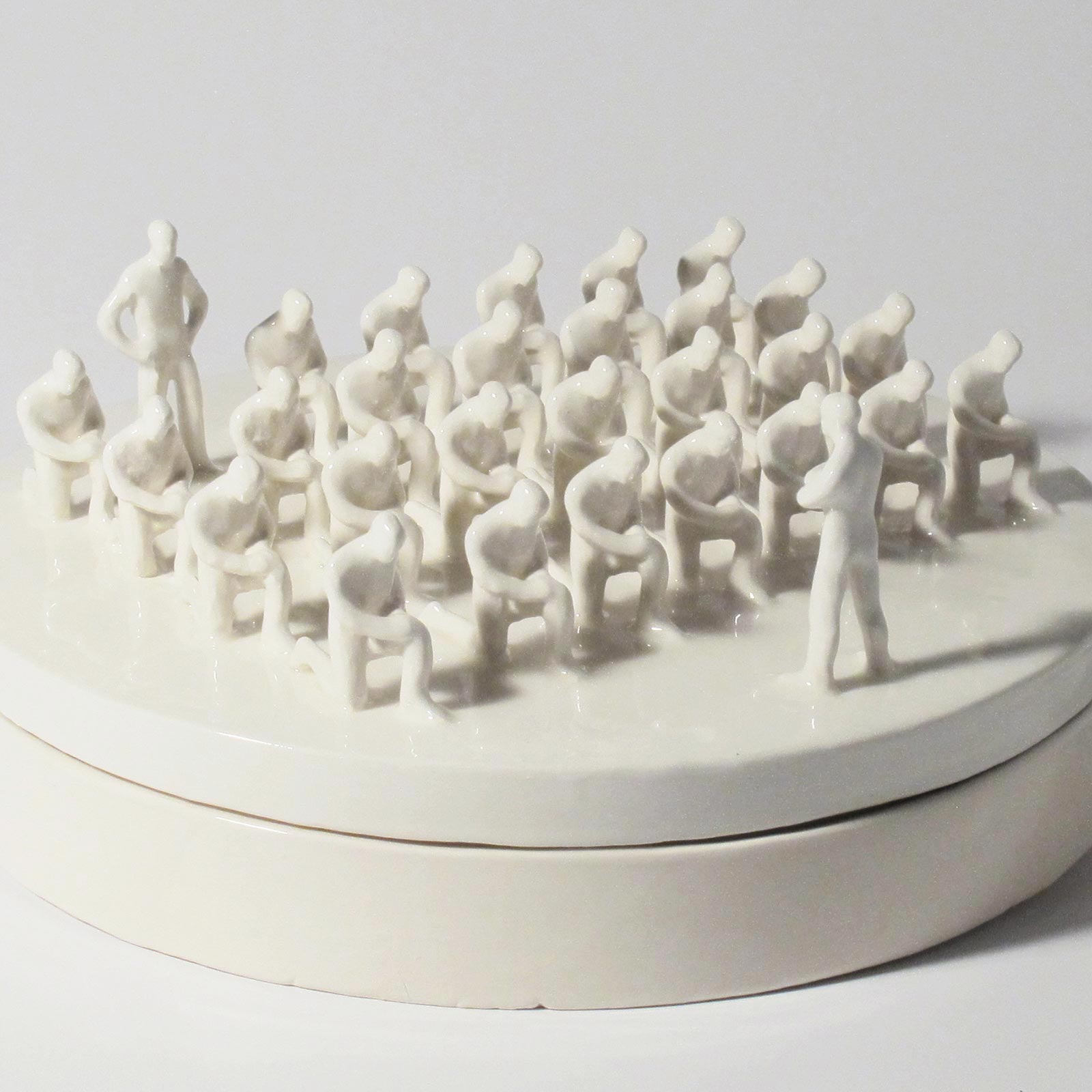 0-Gabriele-Mallegni,-No-obey-box,-scatola-scultura,-ceramica-bianca-smaltata,-2016,-pezzo-unico,-sculpture-box,-white-glazed-ceramic,-uniqu-piece